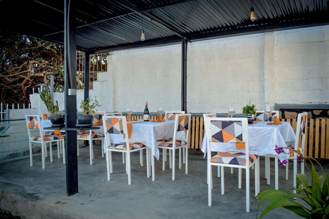 Inzozi Africa House B&B-Gishushu Кигали Экстерьер фото